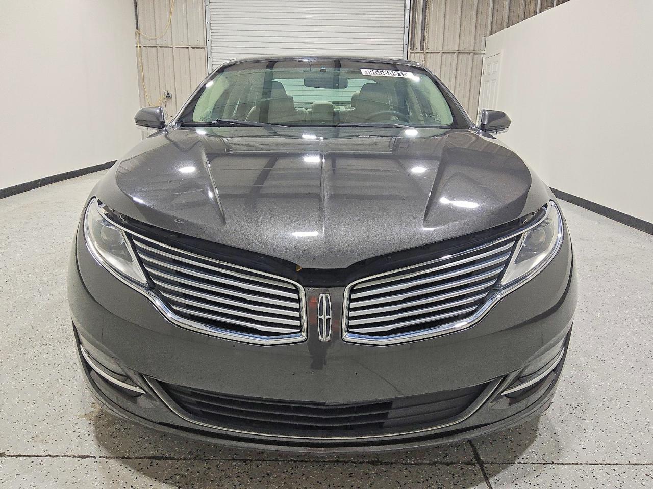 2016 LINCOLN MKZ photo 9