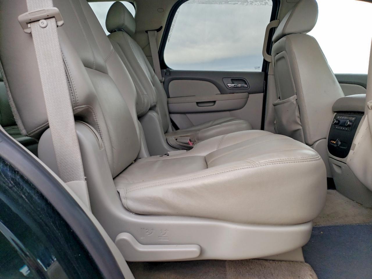 2008 CHEVROLET TAHOE K1500 photo 11
