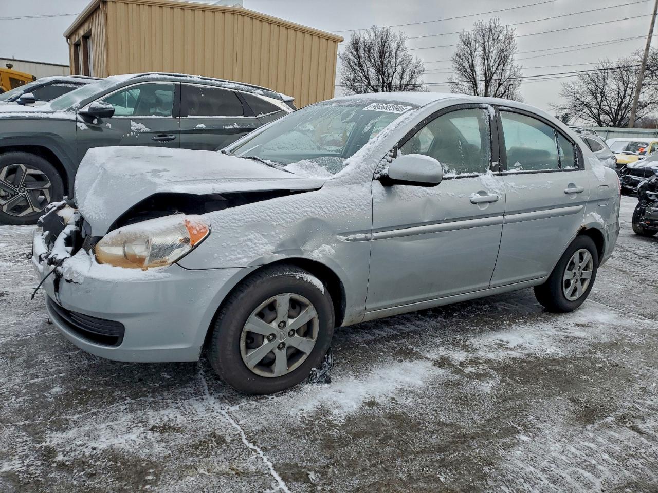 2011 HYUNDAI ACCENT