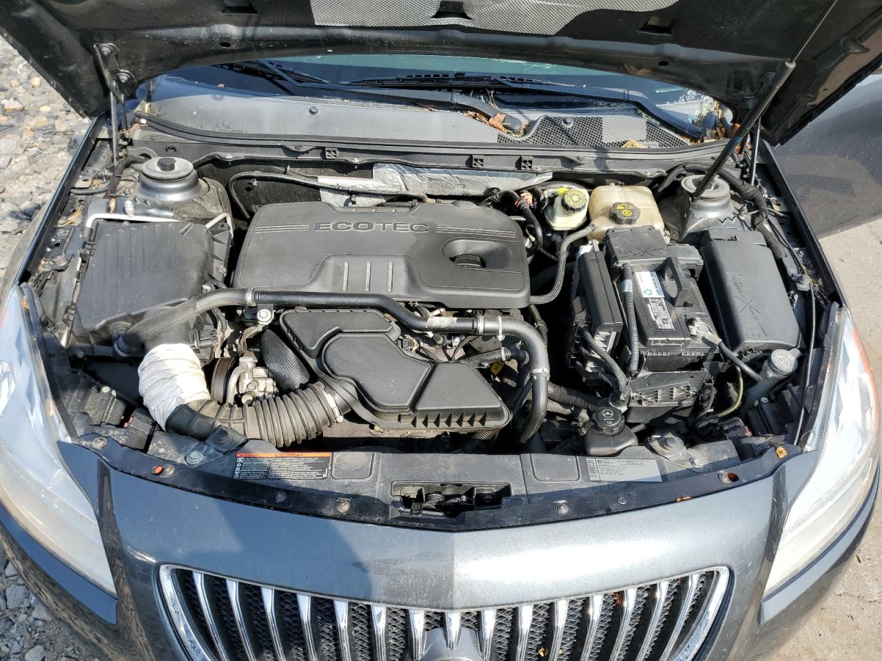 2011 BUICK REGAL CXL photo 11