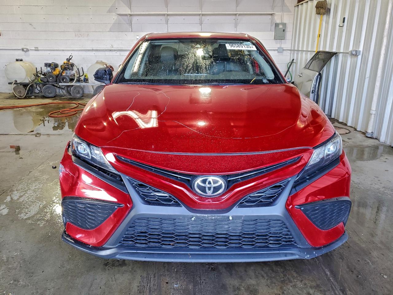 2021 TOYOTA CAMRY SE photo 5
