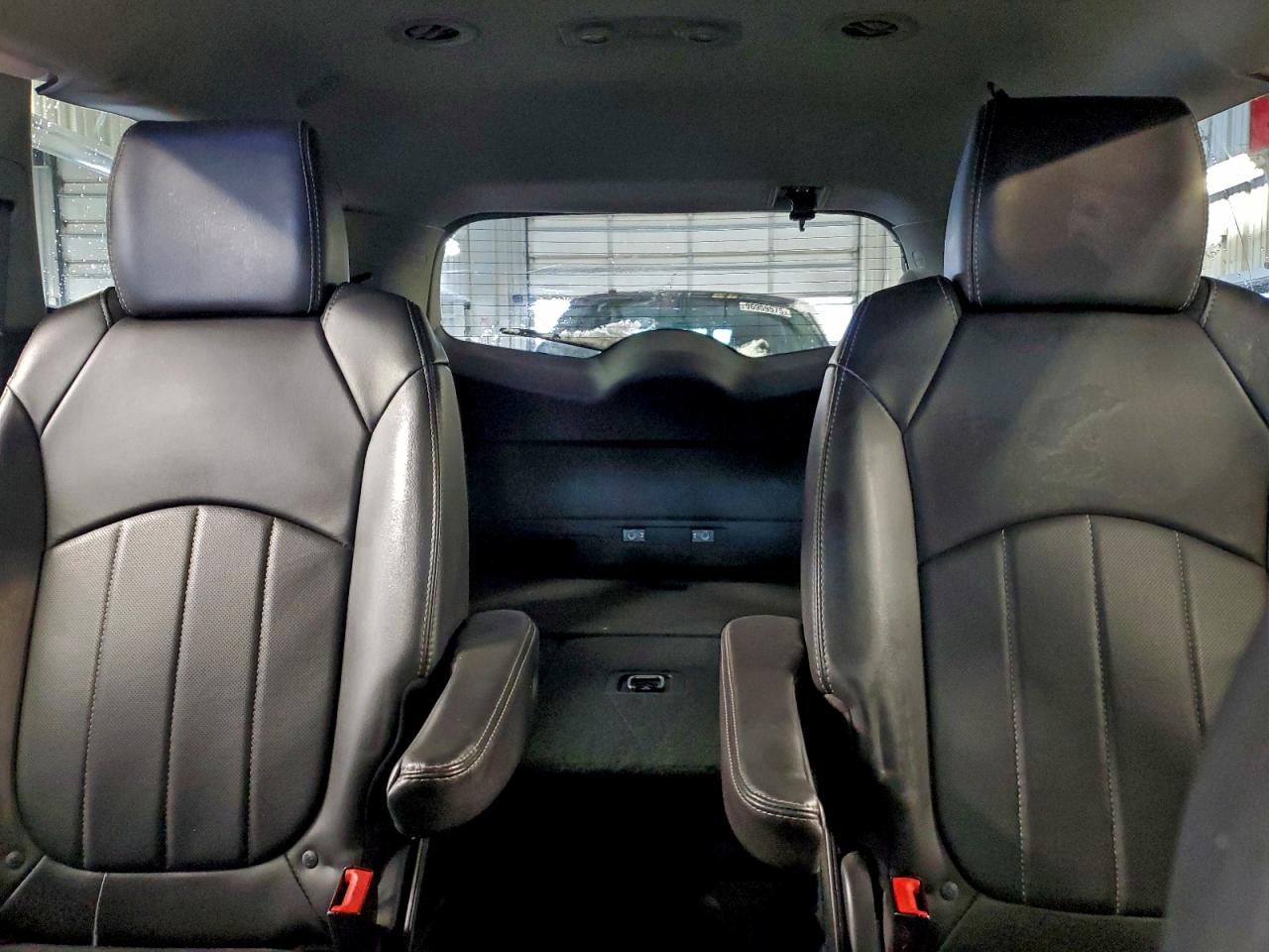 2016 BUICK ENCLAVE photo 10