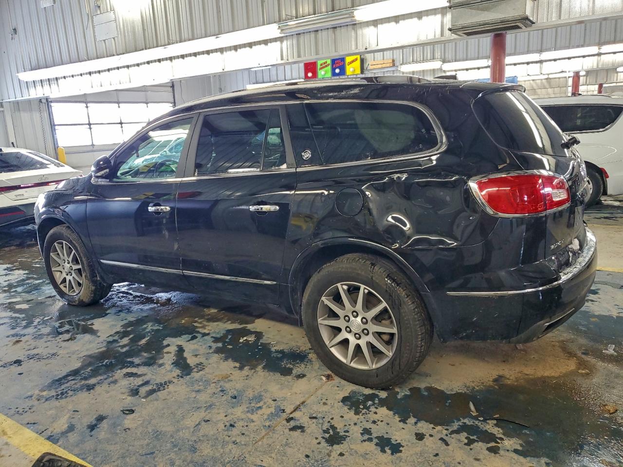 2016 BUICK ENCLAVE photo 2