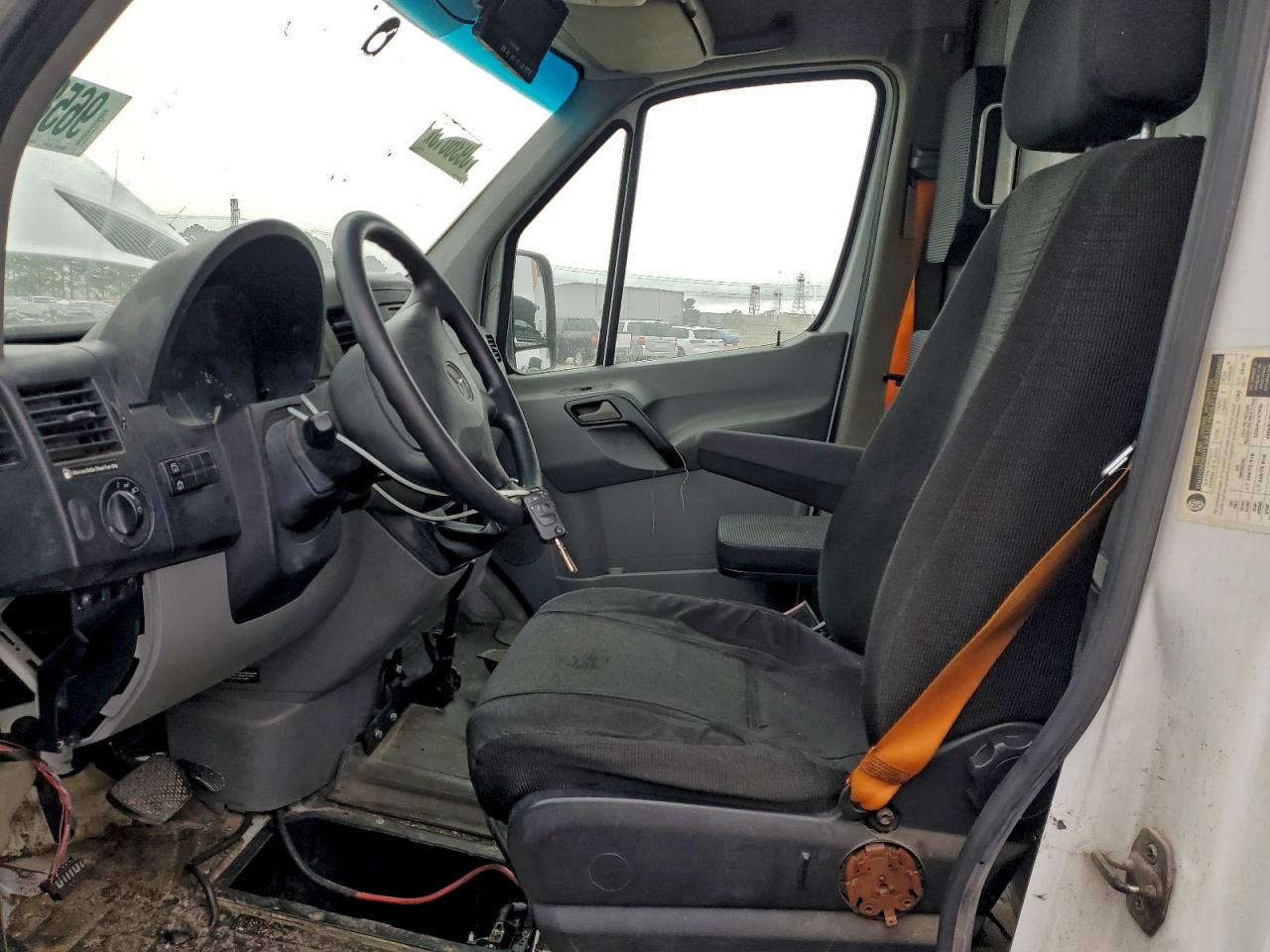 2011 MERCEDES-BENZ SPRINTER 2500 photo 7