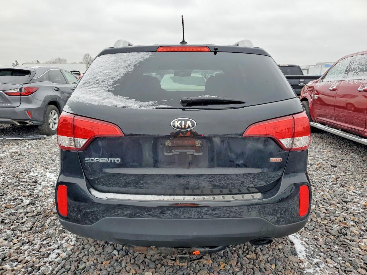 2015 KIA SORENTO LX photo 6
