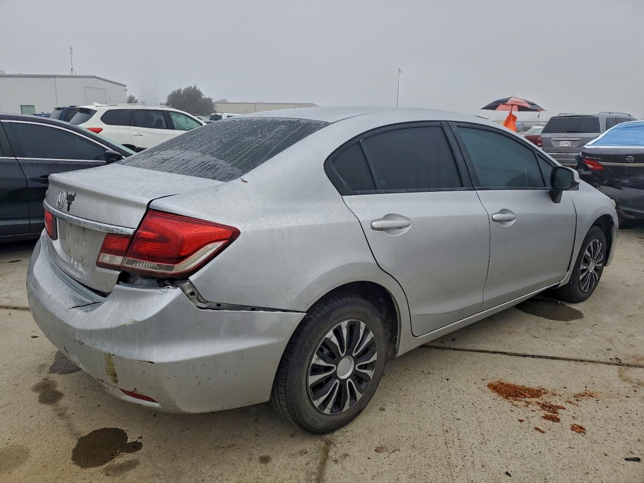 2013 HONDA CIVIC LX photo 3