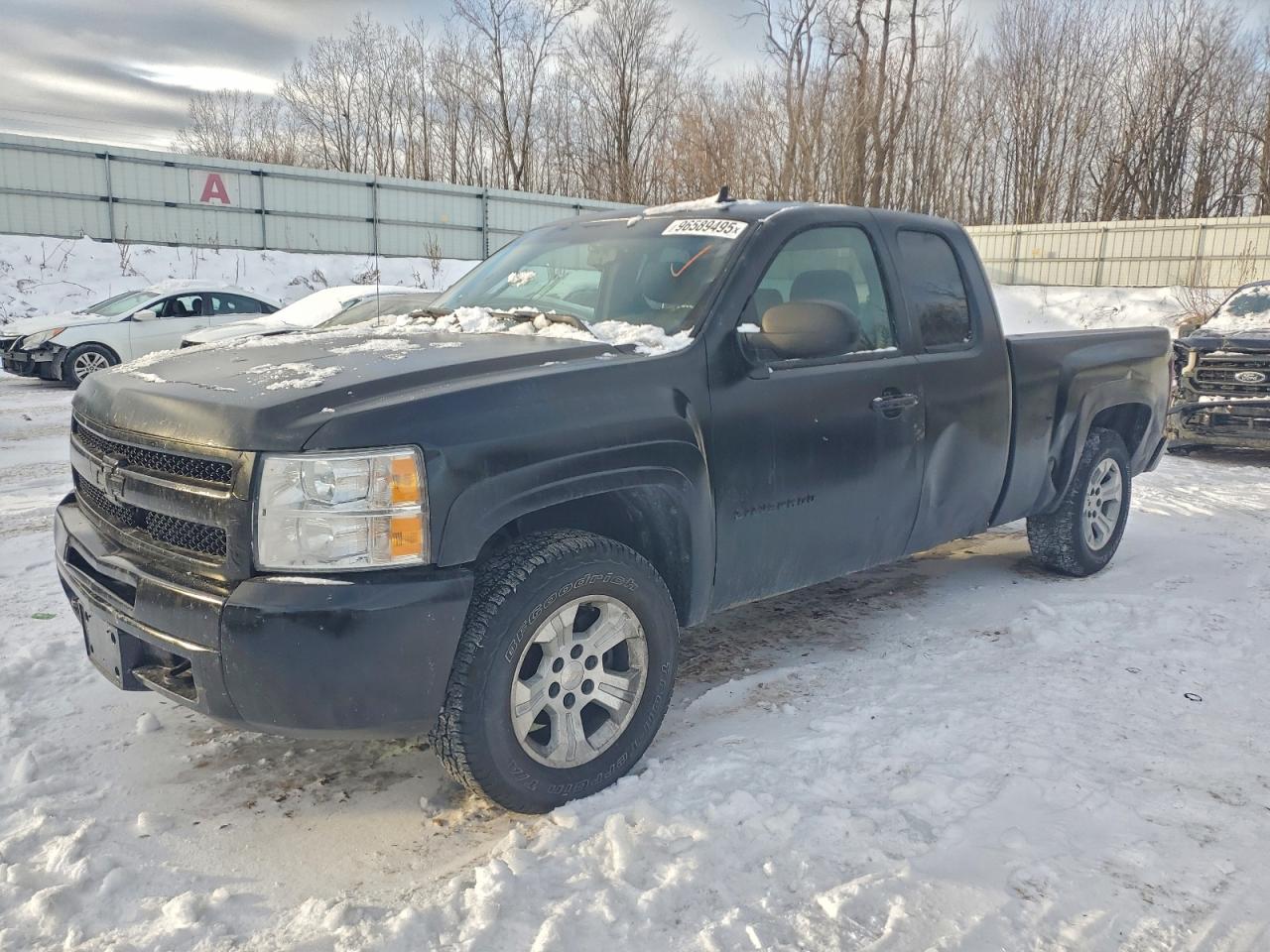 2010 CHEVROLET SILVERADO K1500 LT — REAR END damage — photo 1