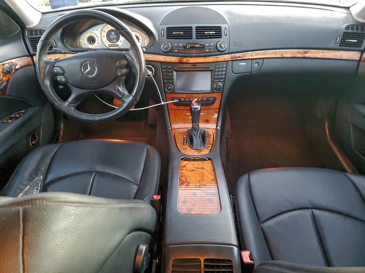 2009 MERCEDES-BENZ E 350 photo 15