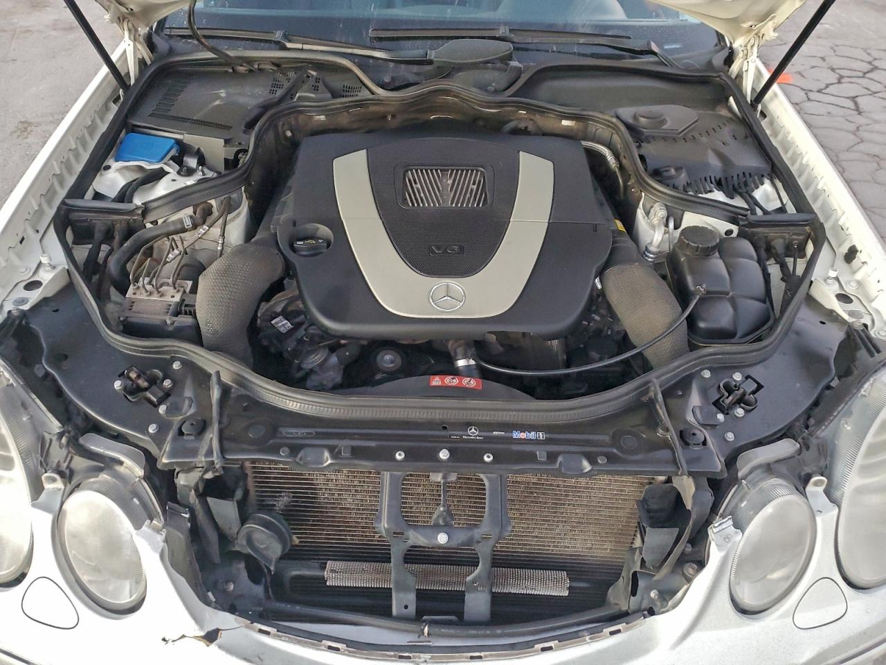 2009 MERCEDES-BENZ E 350 photo 21