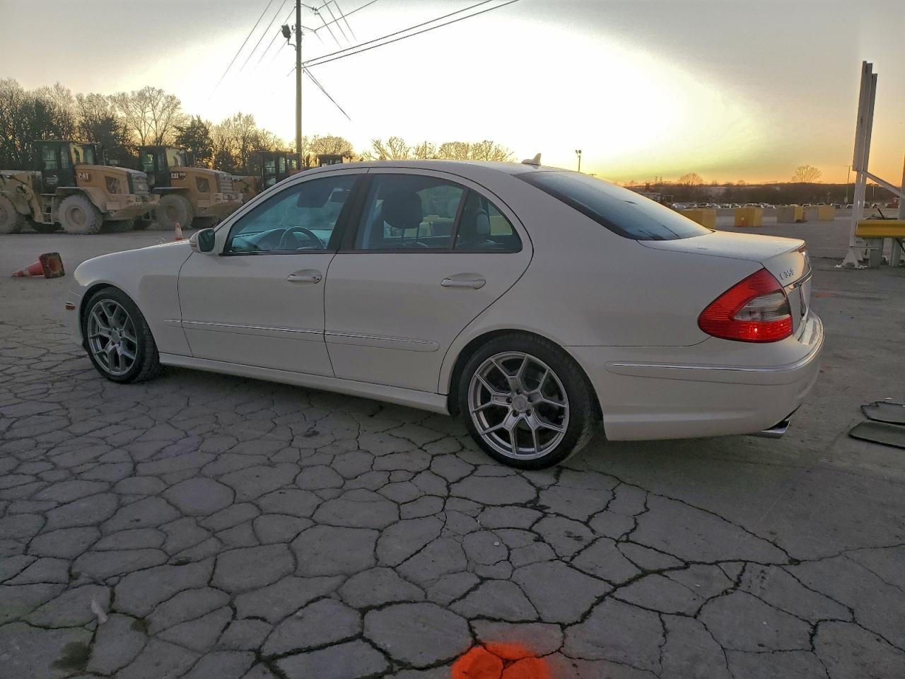 2009 MERCEDES-BENZ E 350 photo 3