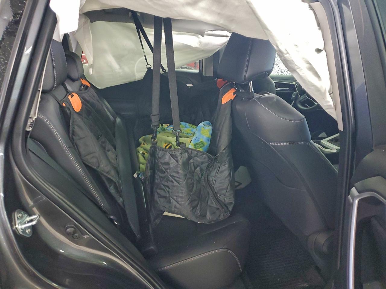 2024 TOYOTA RAV4 XLE PREMIUM photo 11