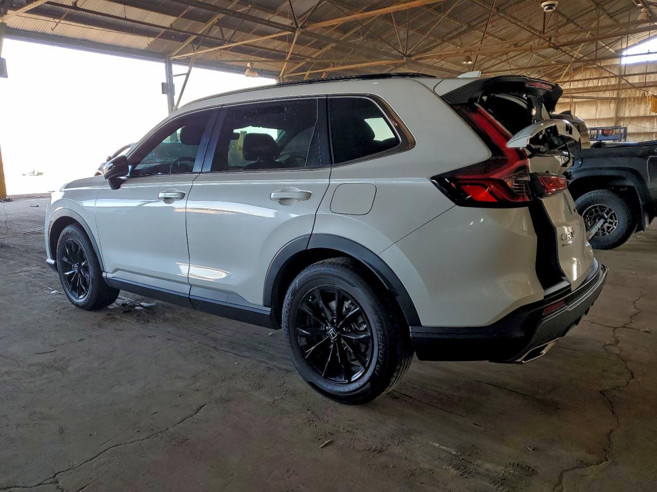 2025 HONDA CR-V SPORT-L photo 2