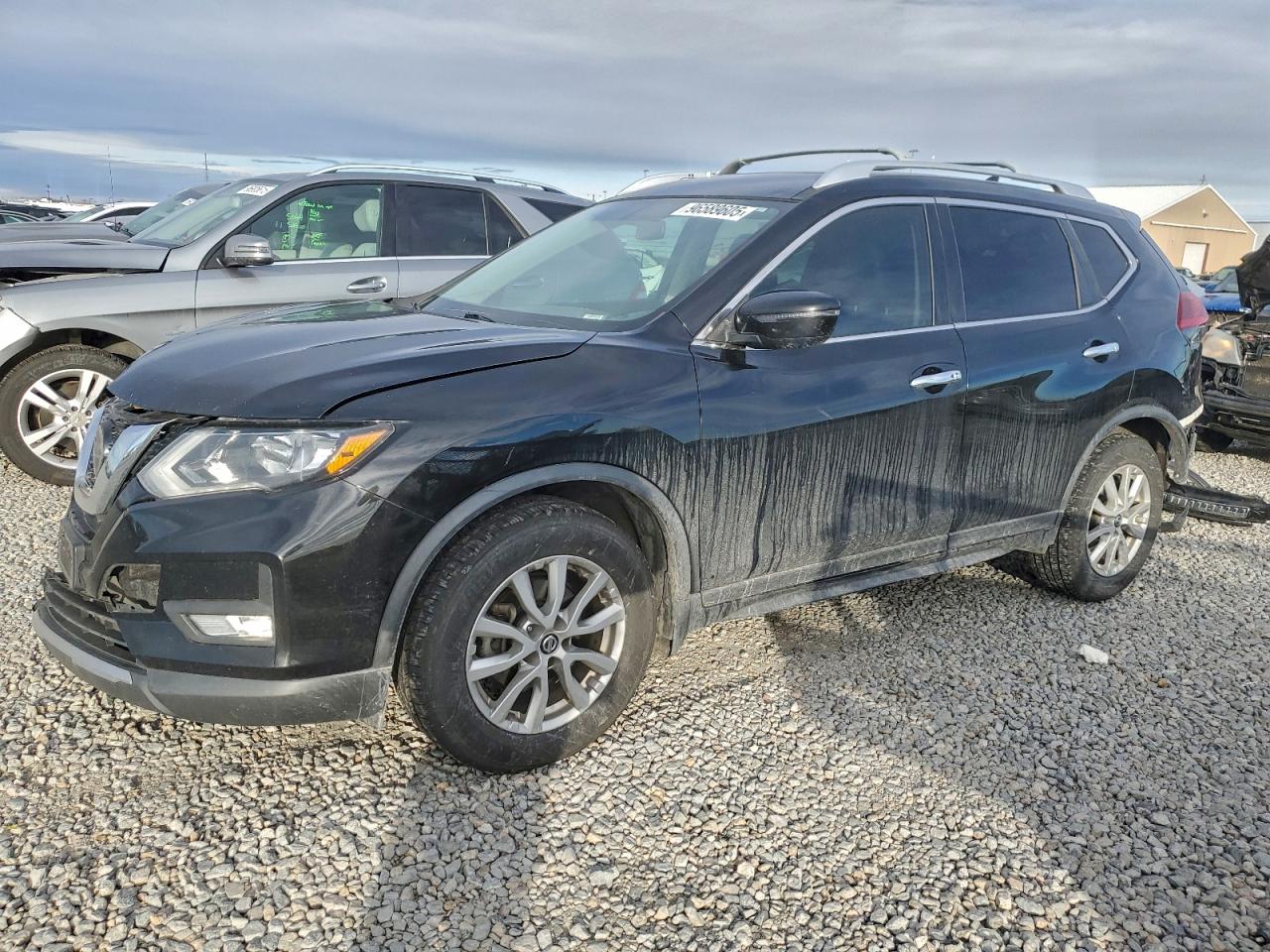 2018 NISSAN ROGUE