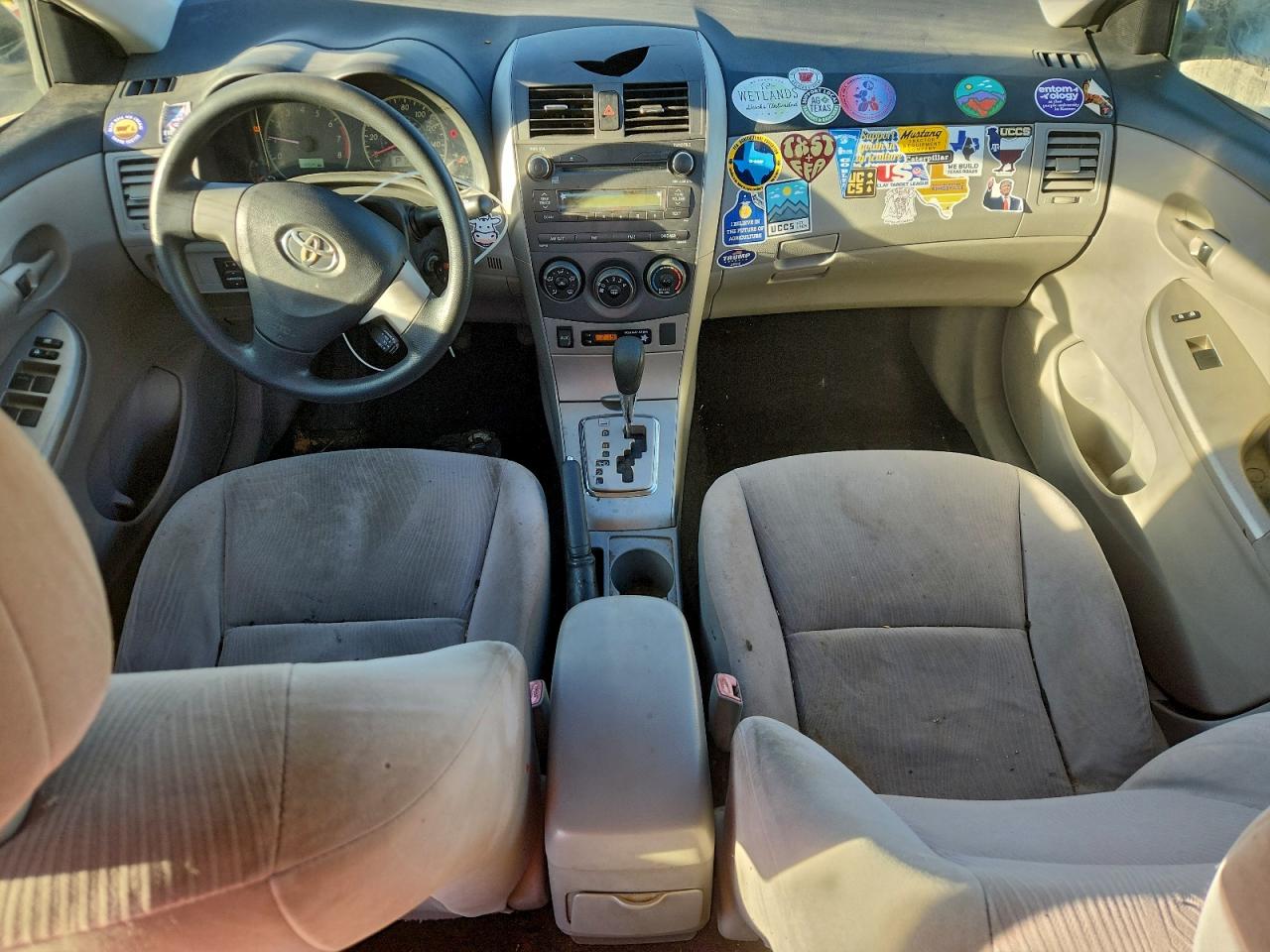 2011 TOYOTA COROLLA BASE photo 8
