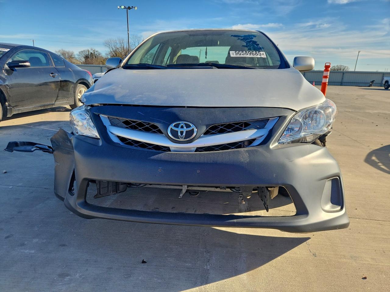 2011 TOYOTA COROLLA BASE photo 5