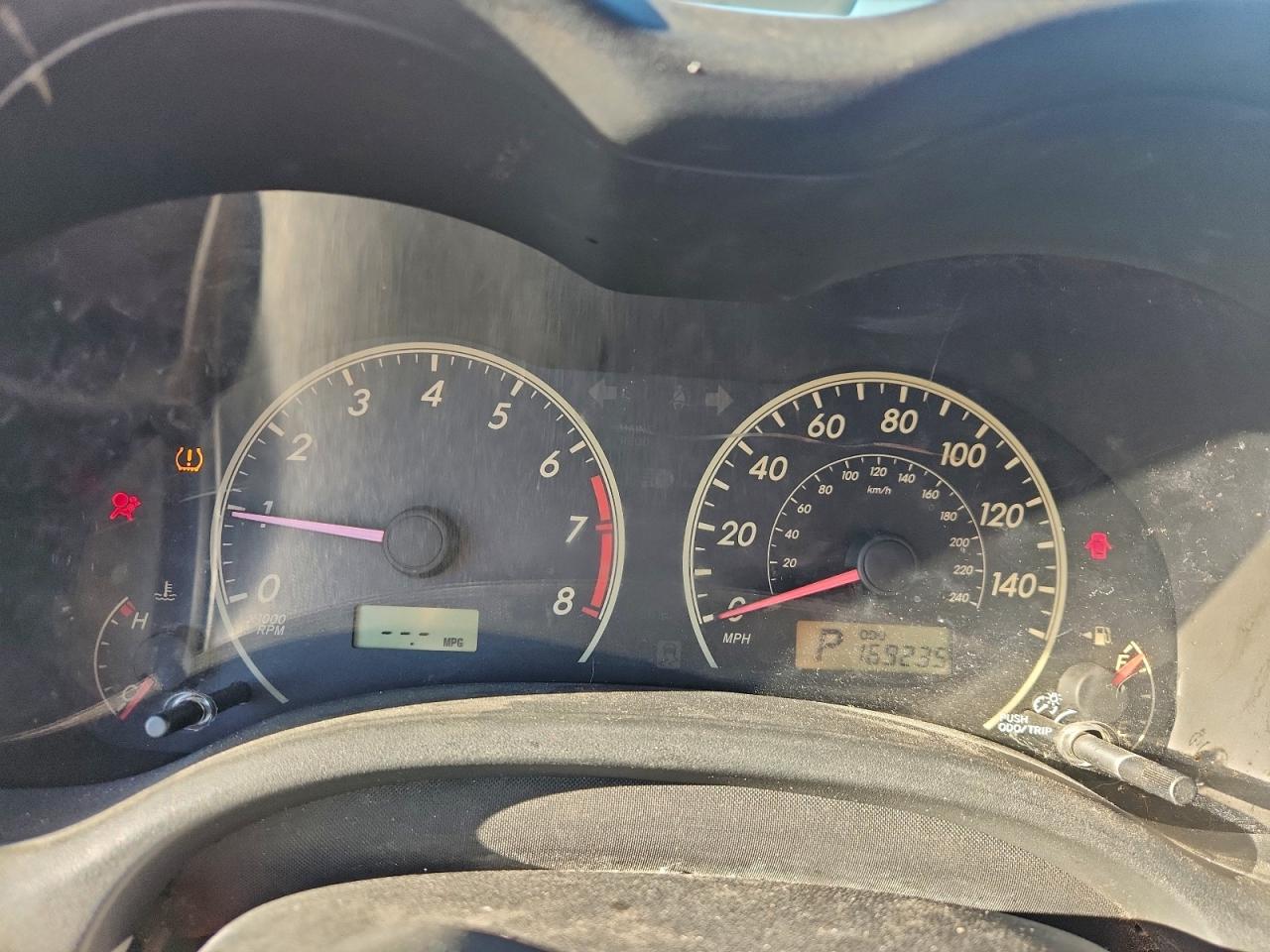 2011 TOYOTA COROLLA BASE photo 9