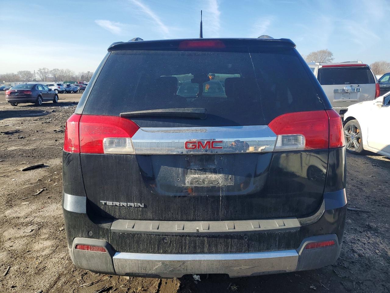 2012 GMC TERRAIN SLT photo 6