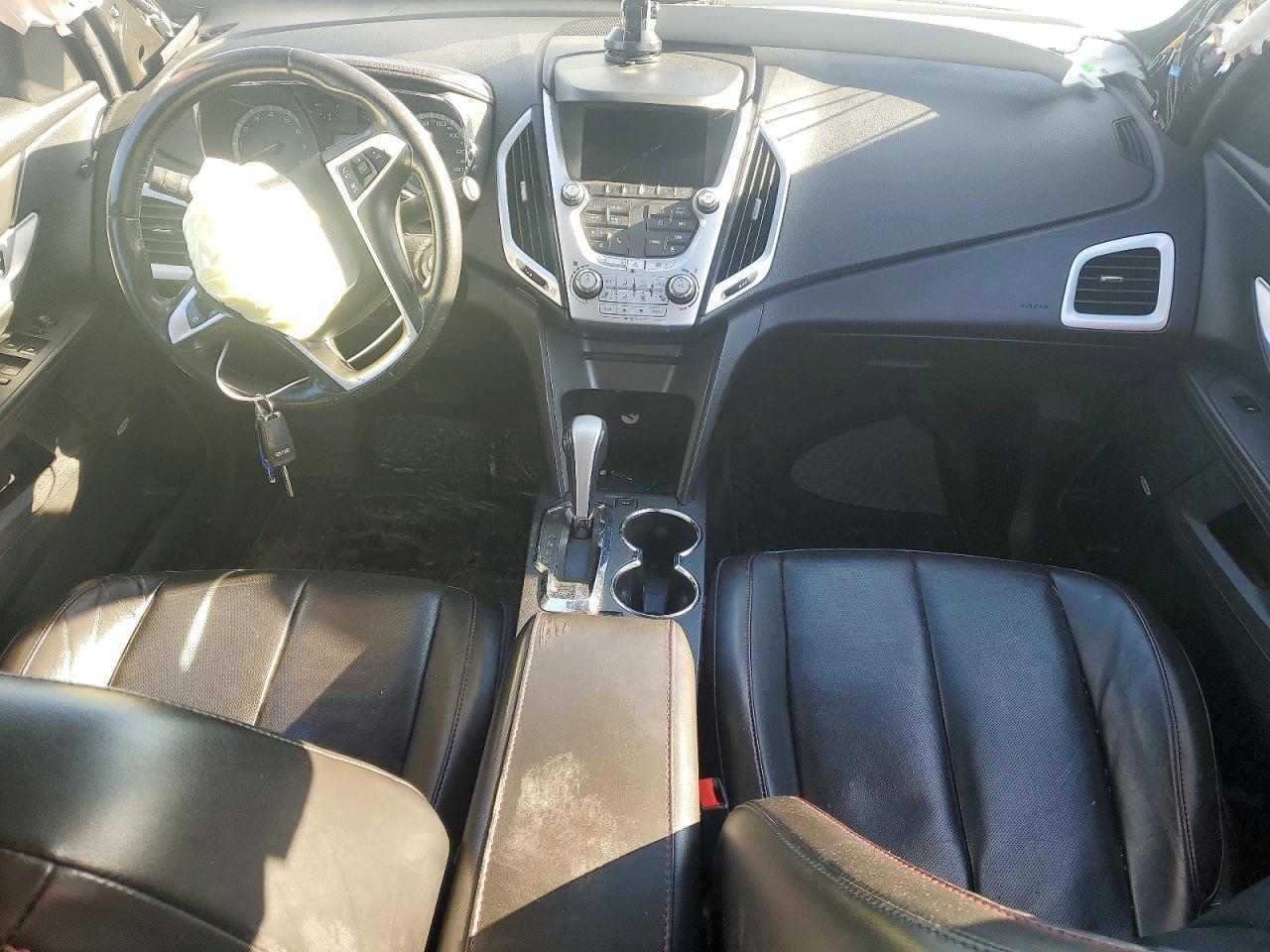 2012 GMC TERRAIN SLT photo 8