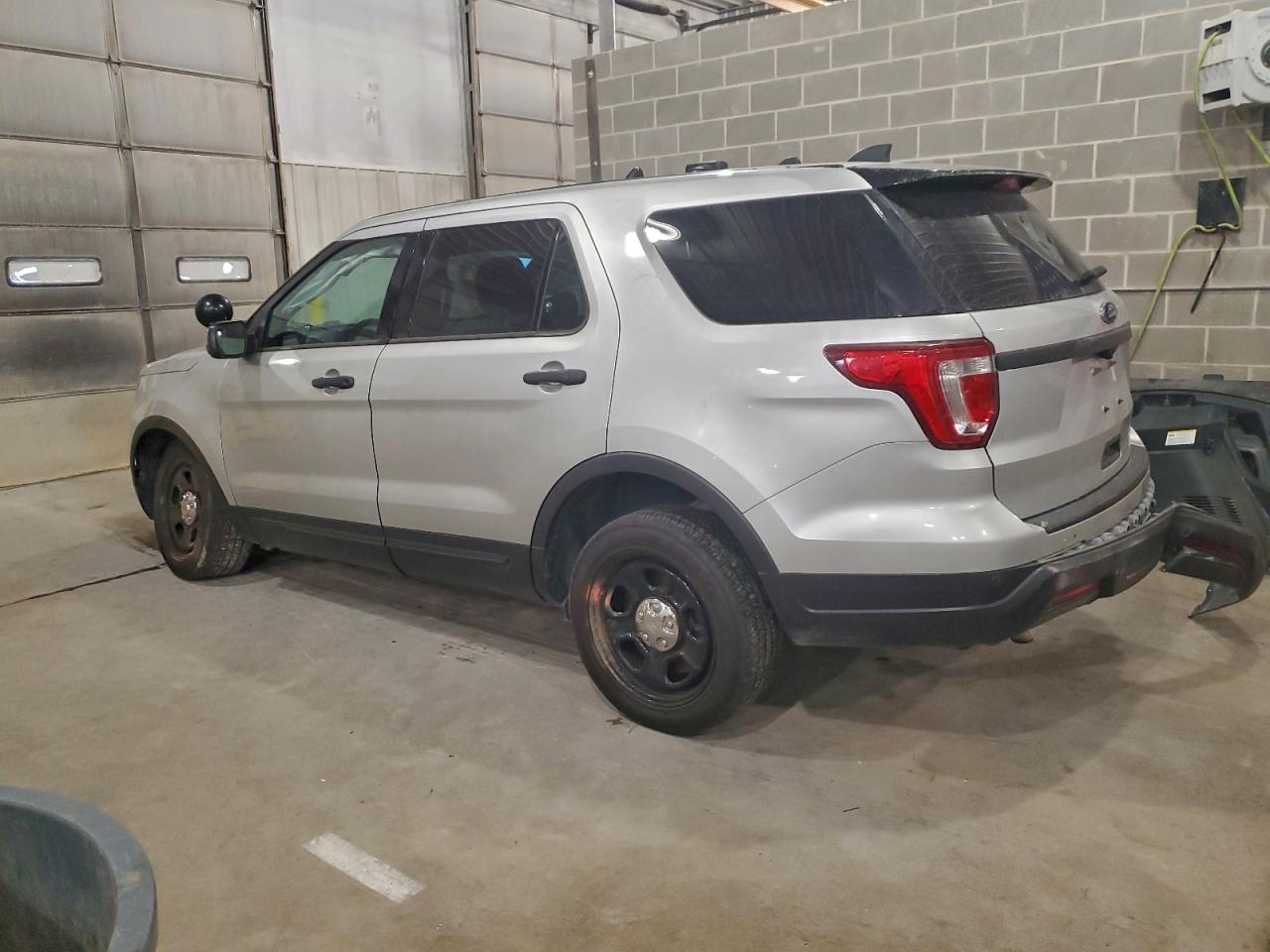 2018 FORD EXPLORER POLICE INTERCEPTOR photo 2