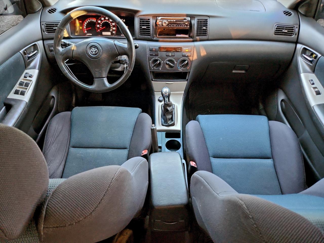 2005 TOYOTA COROLLA XRS photo 8