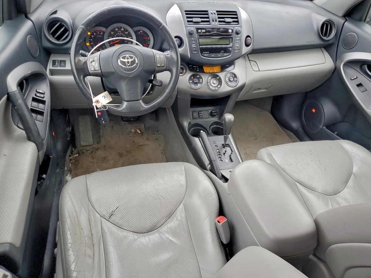 2010 TOYOTA RAV4 LIMITED photo 8