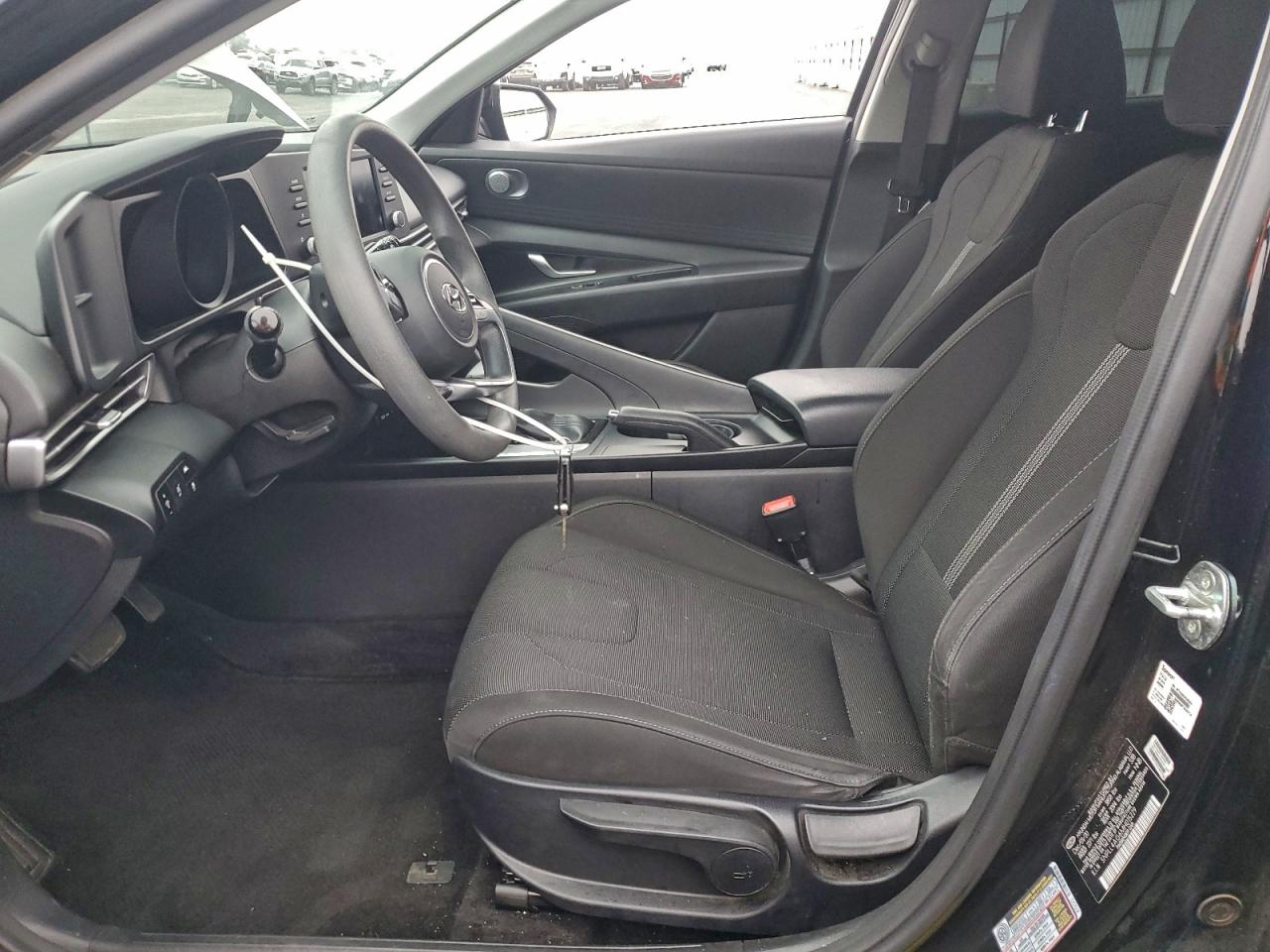2021 HYUNDAI ELANTRA SE photo 7