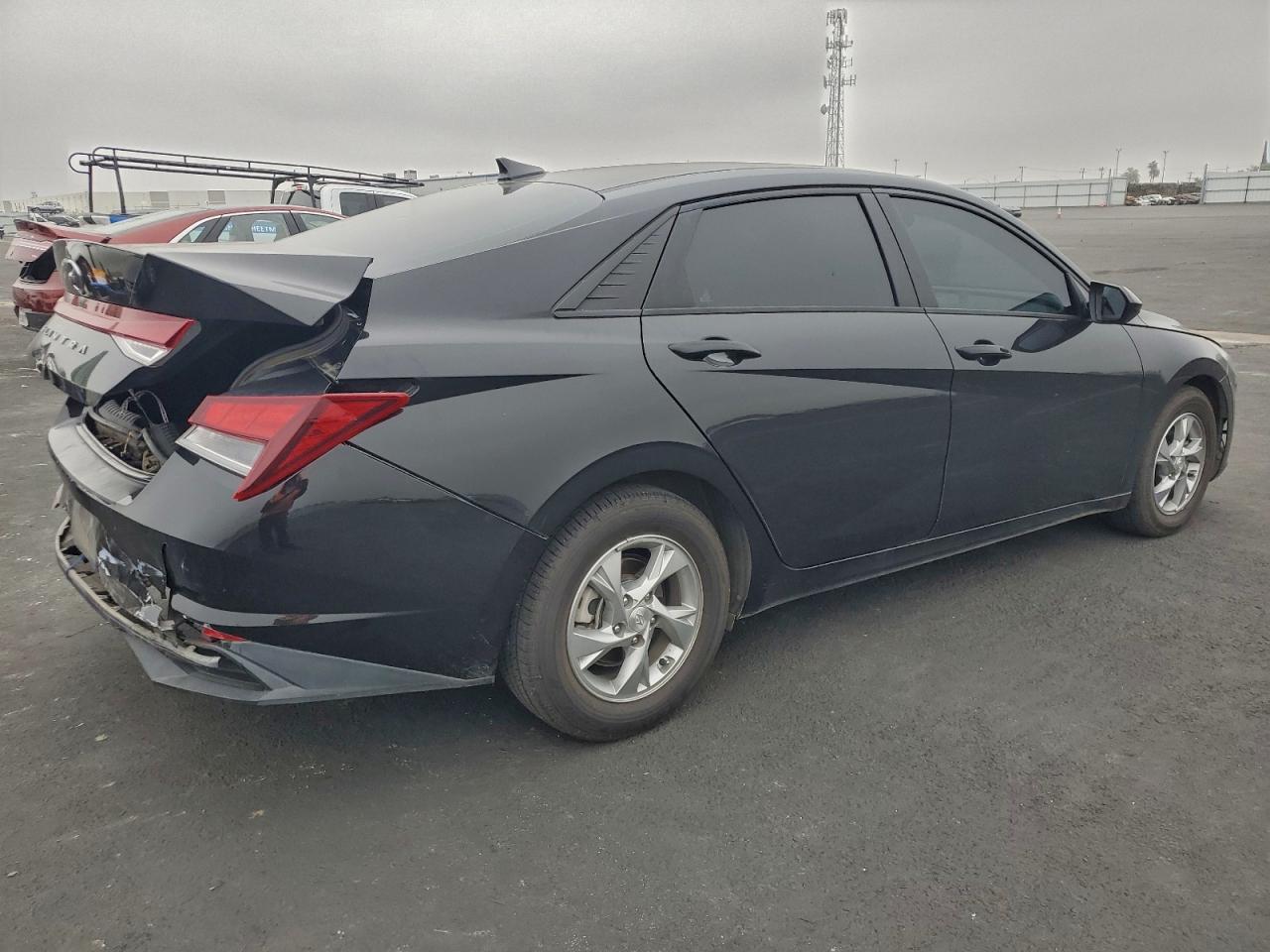 2021 HYUNDAI ELANTRA SE photo 3