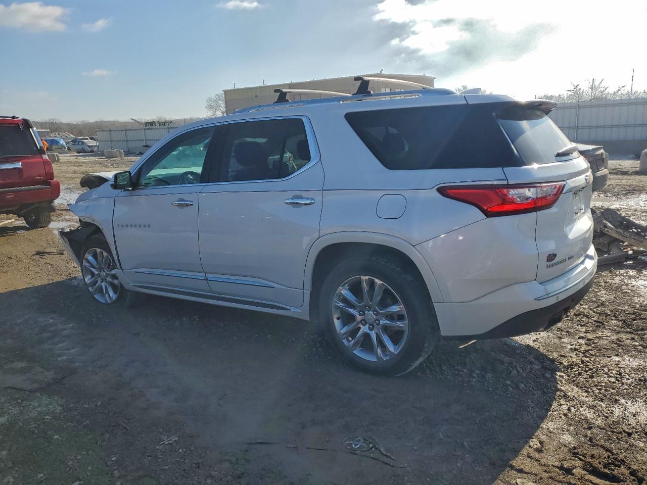 2020 CHEVROLET TRAVERSE HIGH COUNTRY photo 2