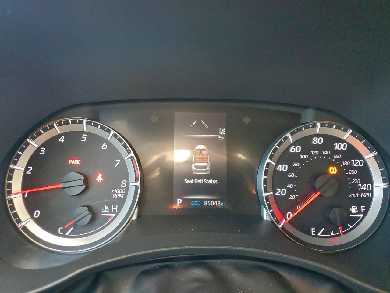 2021 TOYOTA HIGHLANDER LE photo 9