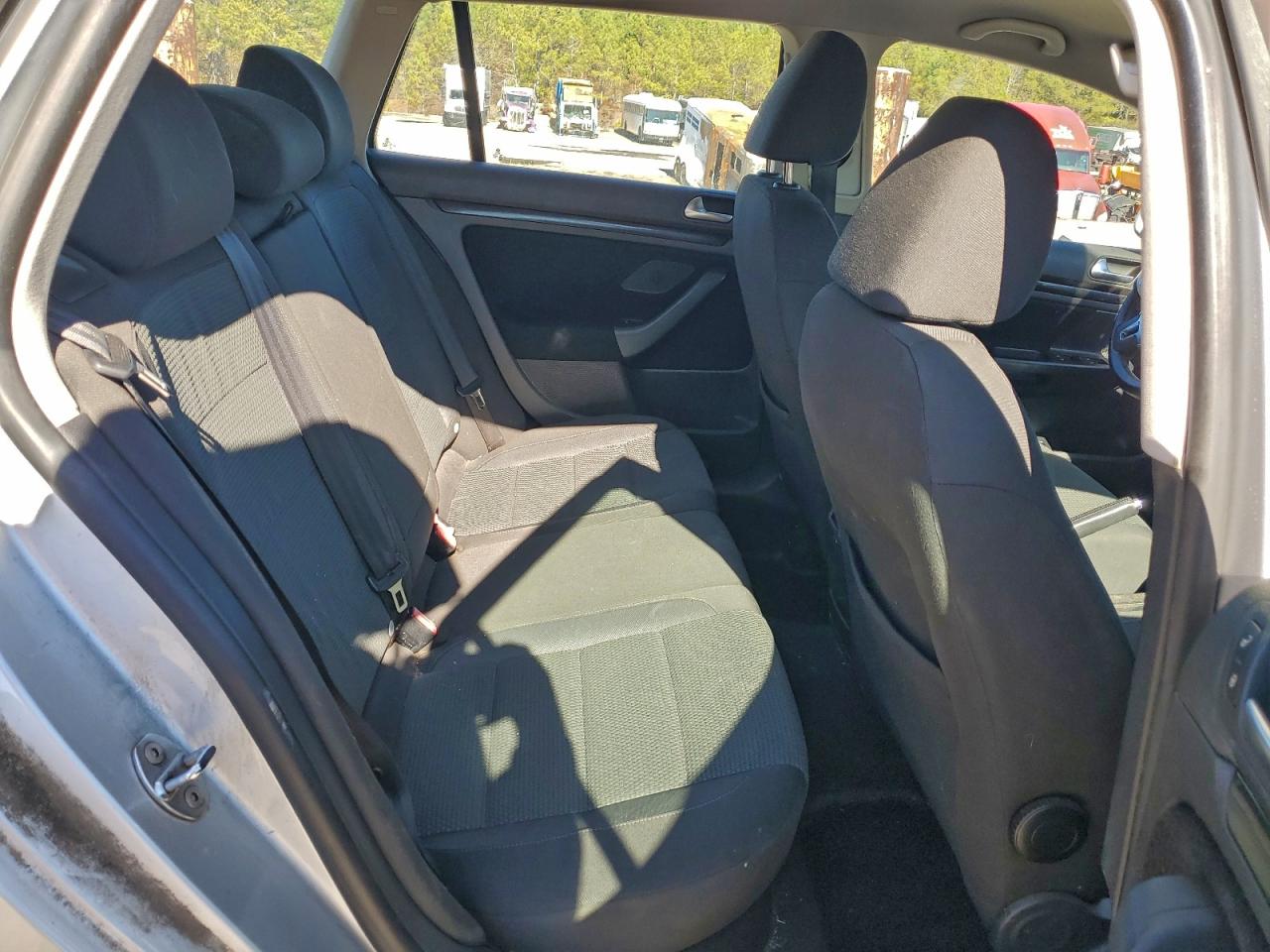 2013 VOLKSWAGEN JETTA S photo 10