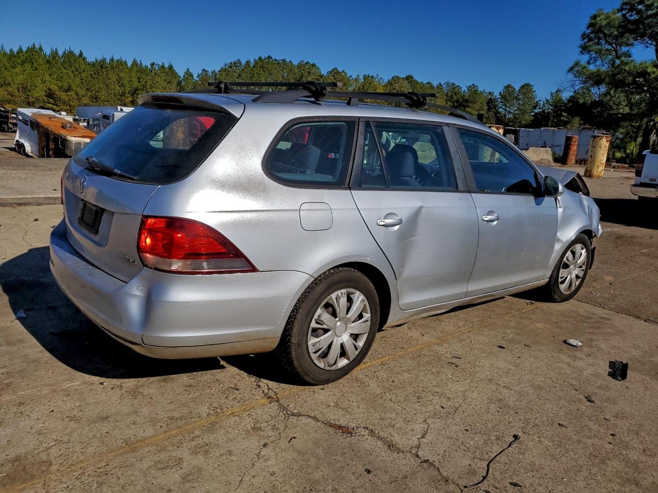 2013 VOLKSWAGEN JETTA S photo 3