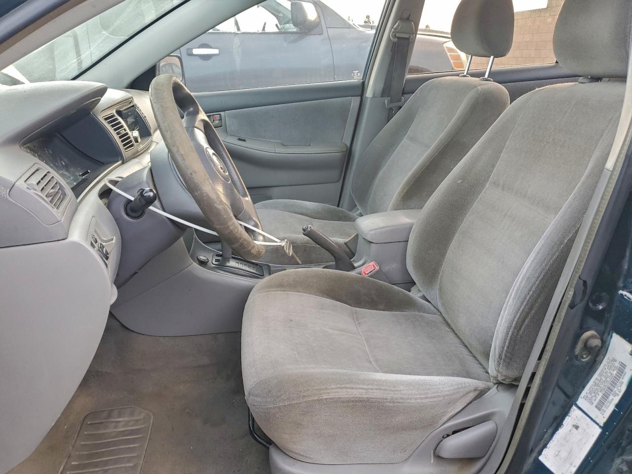 2004 TOYOTA COROLLA CE photo 7