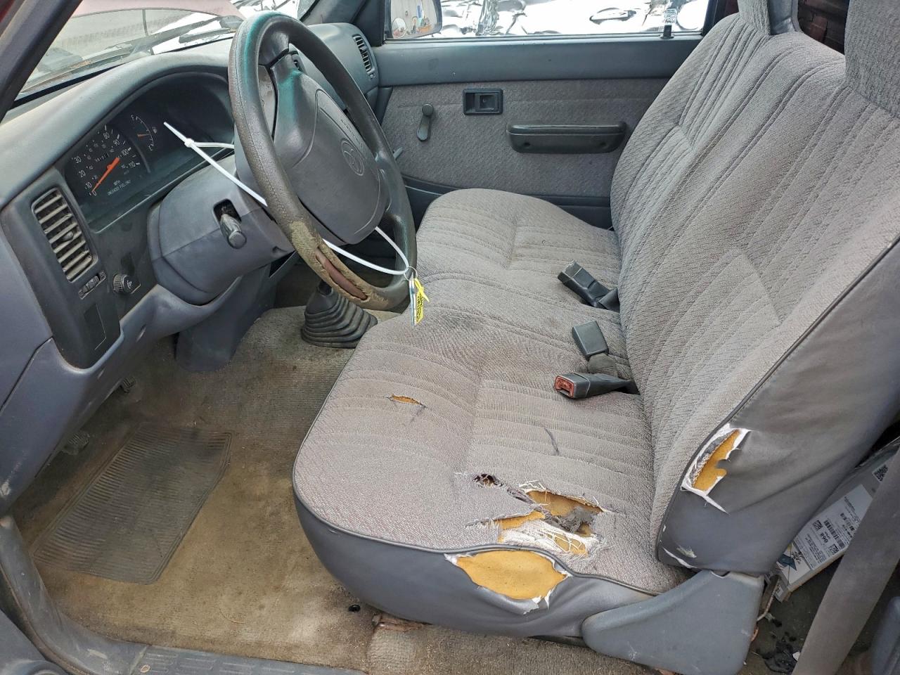 1997 TOYOTA TACOMA photo 7