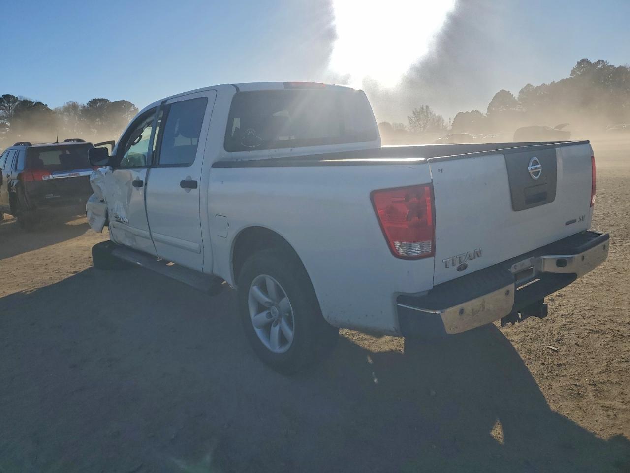 2012 NISSAN TITAN S photo 2