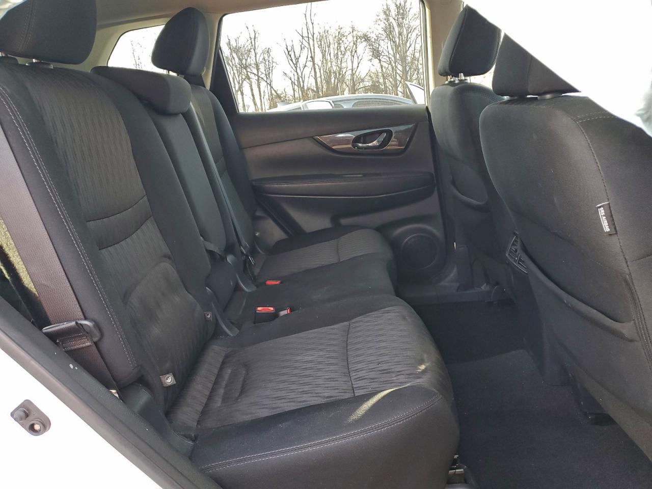2018 NISSAN ROGUE S photo 11