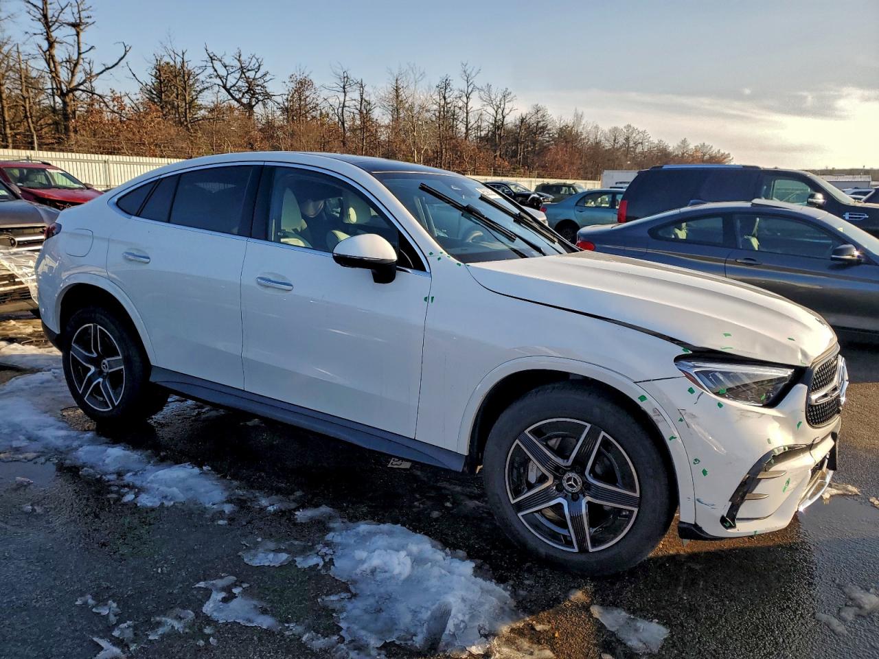 2025 MERCEDES-BENZ GLC COUPE 300 4MATIC photo 4
