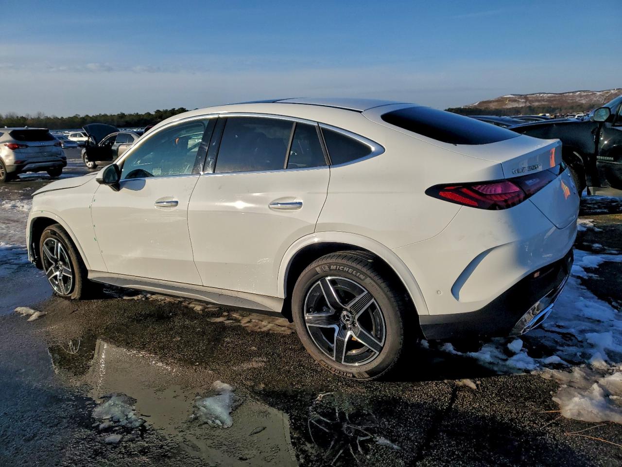2025 MERCEDES-BENZ GLC COUPE 300 4MATIC photo 2