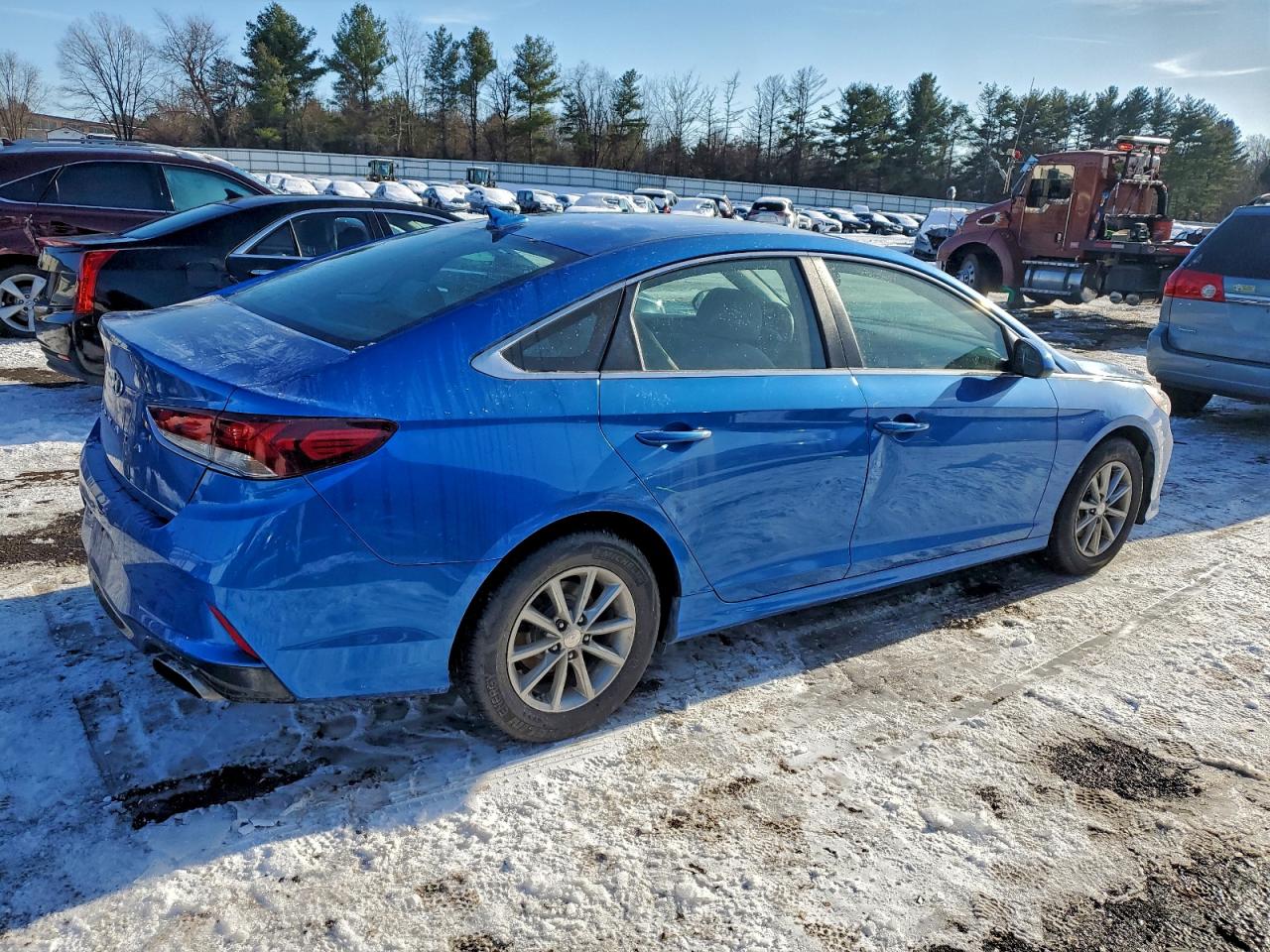 2018 HYUNDAI SONATA SE photo 3