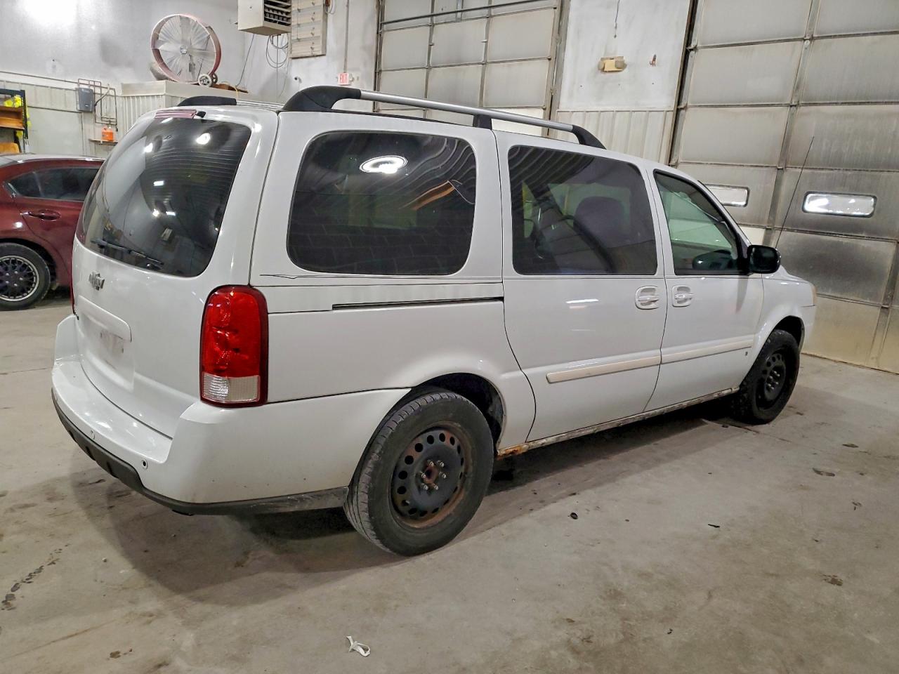 2008 CHEVROLET UPLANDER LT photo 3