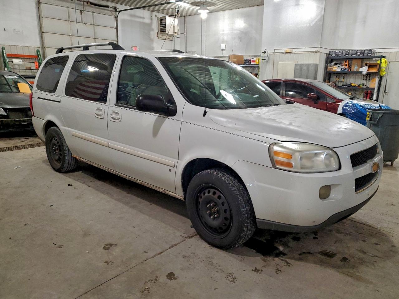2008 CHEVROLET UPLANDER LT photo 4