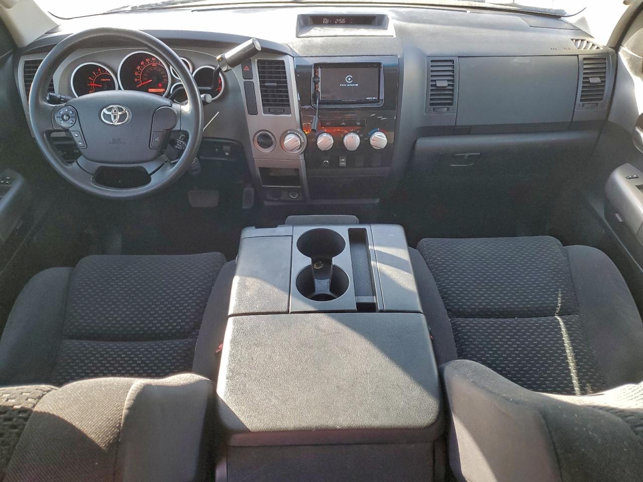 2013 TOYOTA TUNDRA CREWMAX SR5 photo 8
