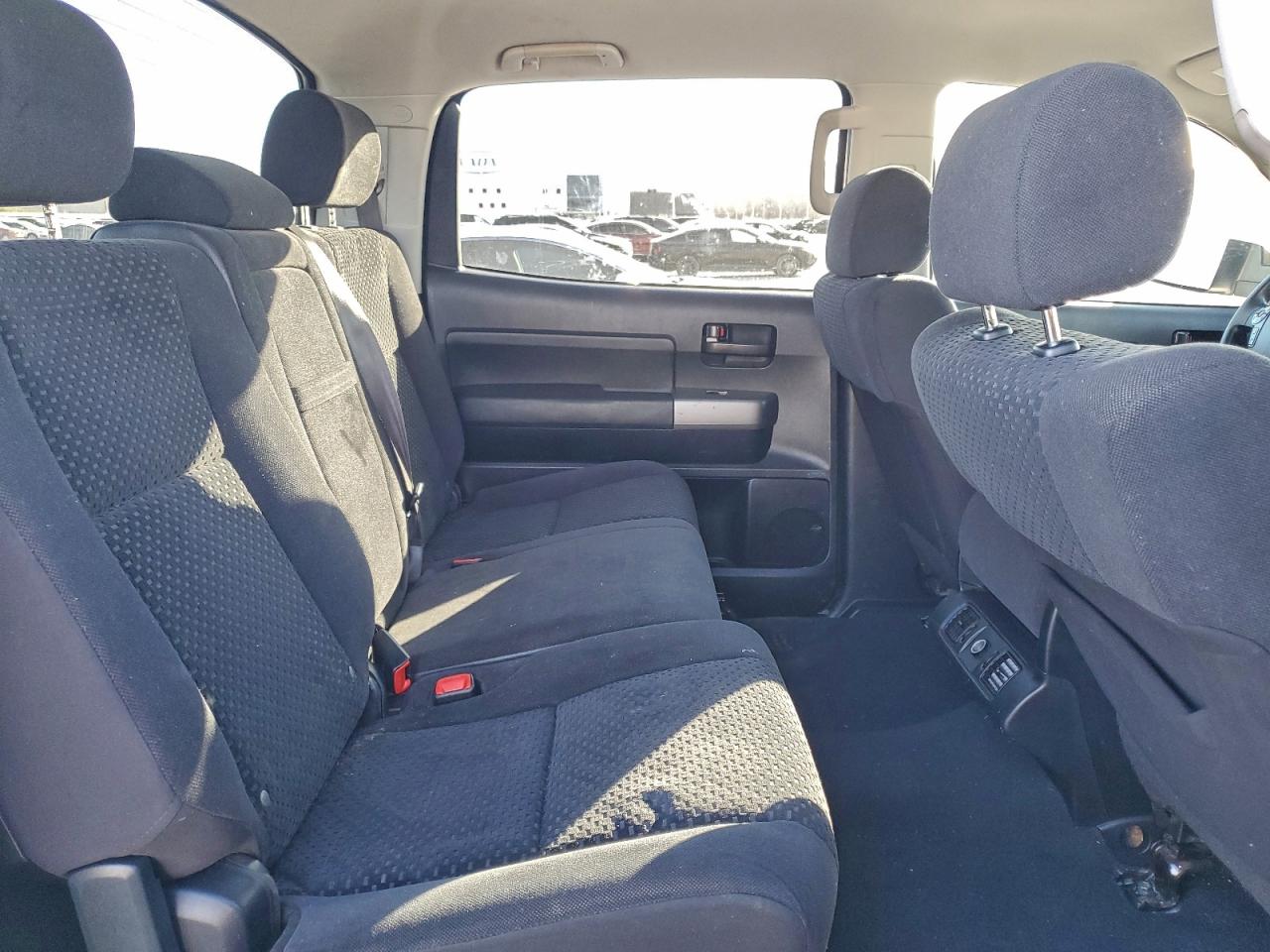 2013 TOYOTA TUNDRA CREWMAX SR5 photo 10