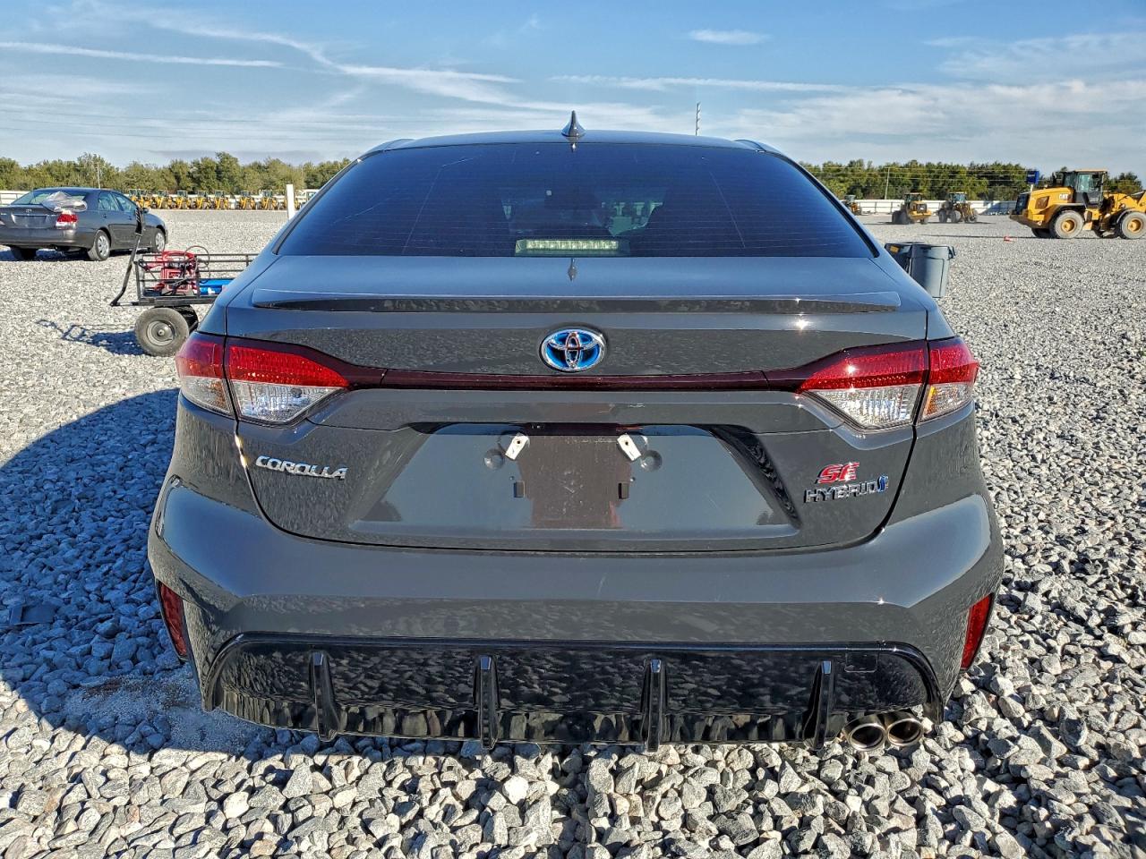 2024 TOYOTA COROLLA LE photo 6