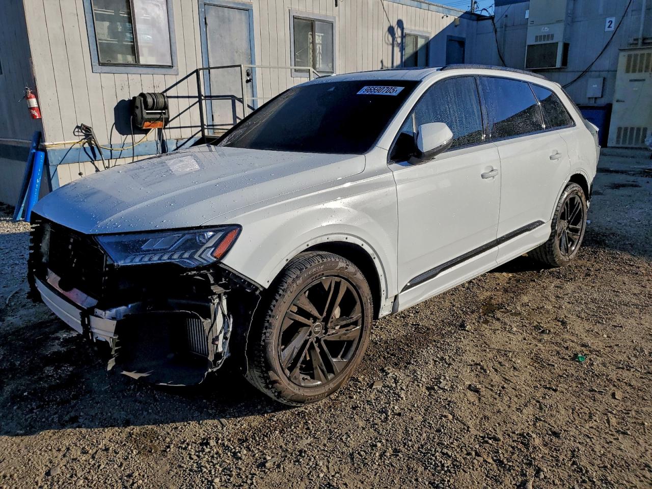 2023 AUDI Q7