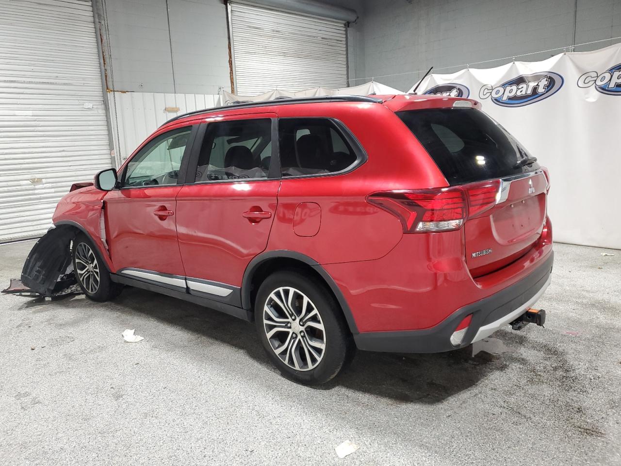 2016 MITSUBISHI OUTLANDER SE photo 2