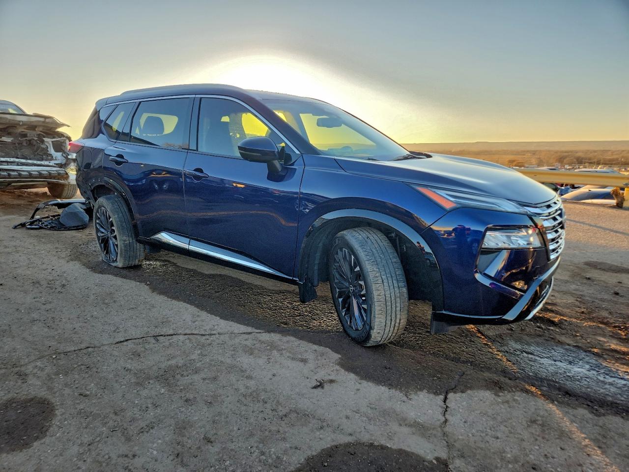 2024 NISSAN ROGUE PLATINUM photo 7