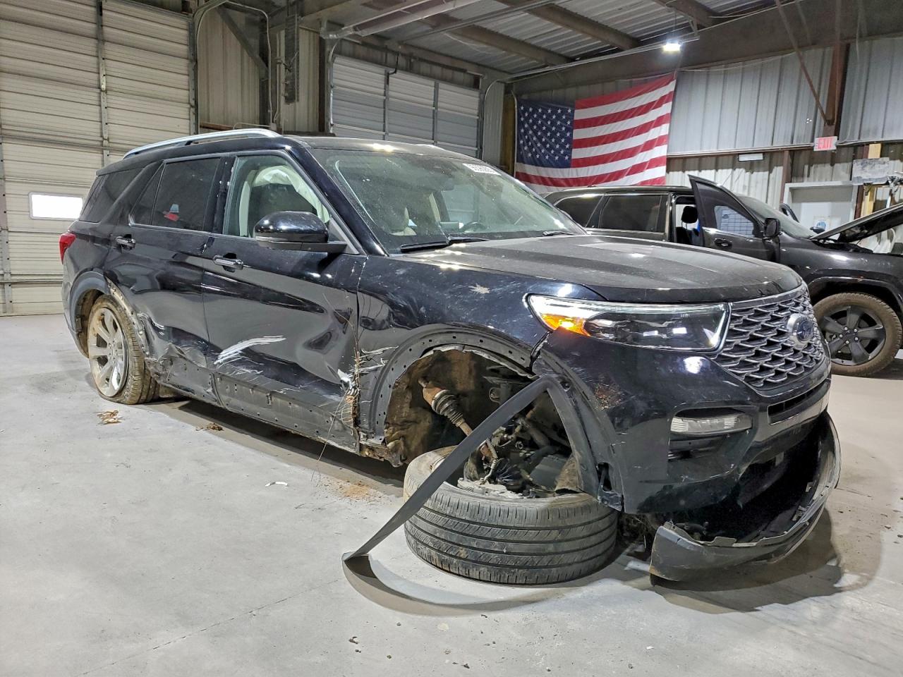 2020 FORD EXPLORER PLATINUM photo 4