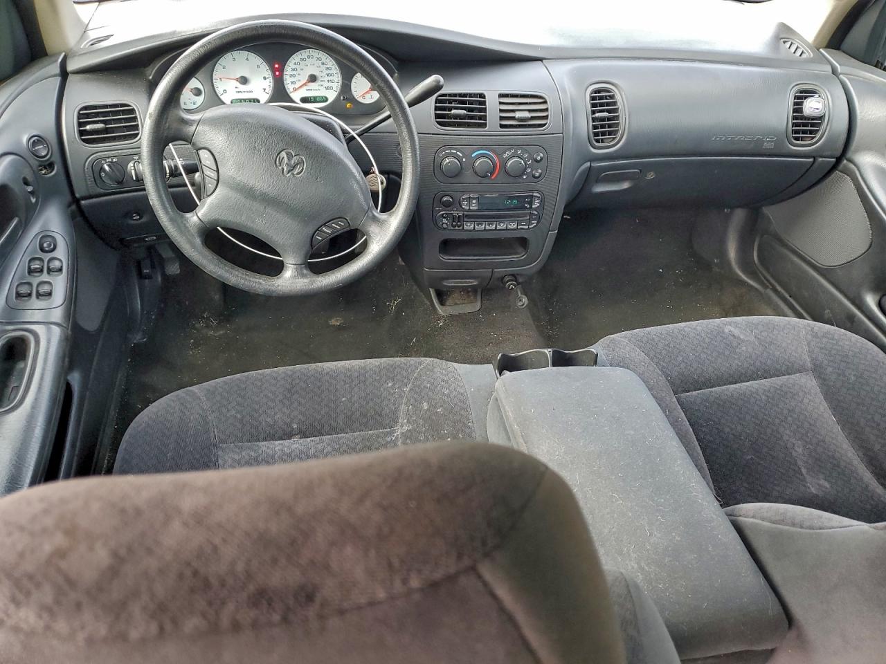 2003 DODGE INTREPID SE photo 8