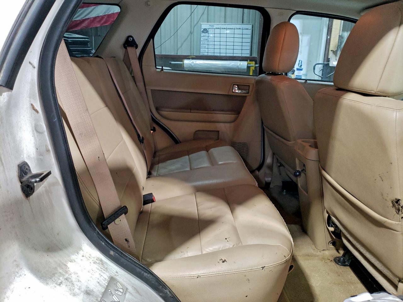 2010 FORD ESCAPE LIMITED photo 11