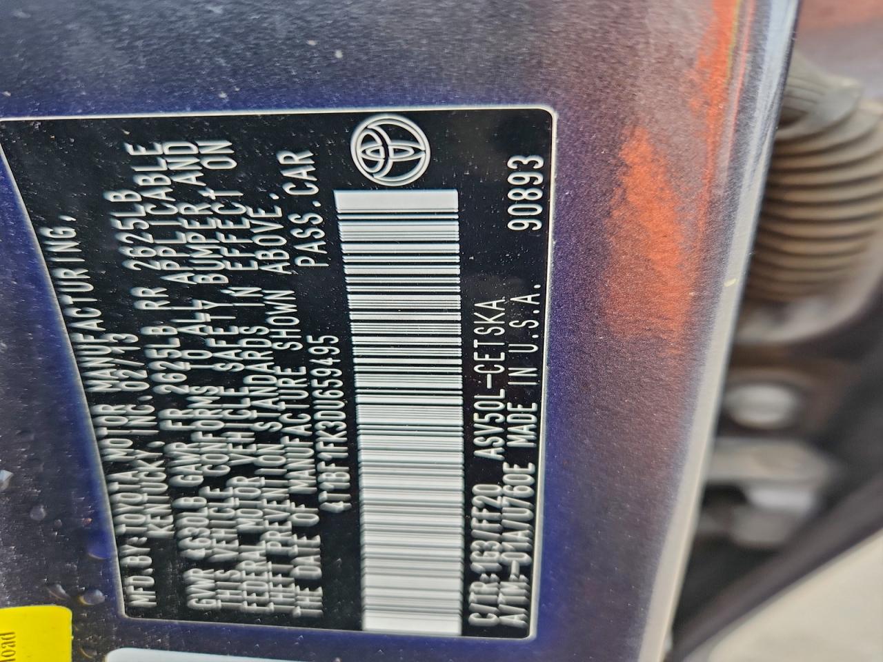 2013 TOYOTA CAMRY SE photo 13